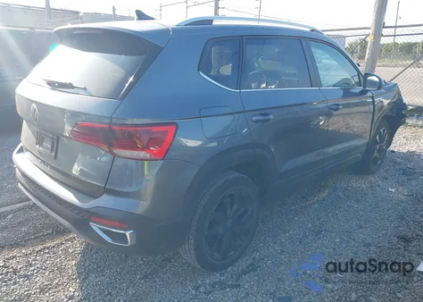 2024 Volkswagen Taos 1.5T Se из США, поврежденный, VIN 3VVEX7B2XRM124779